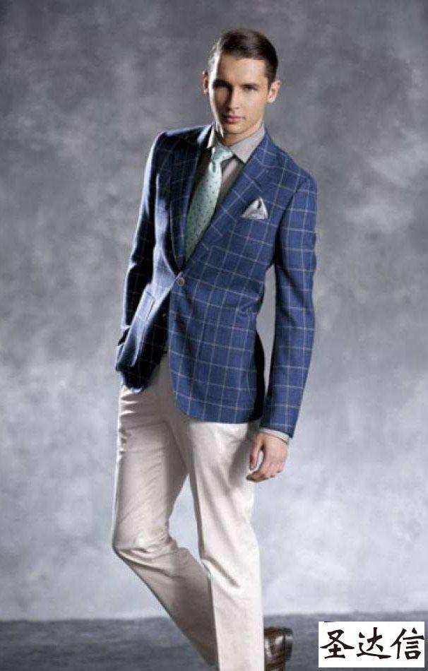 訂制西服有哪些注意事項以及如何保養(yǎng)?